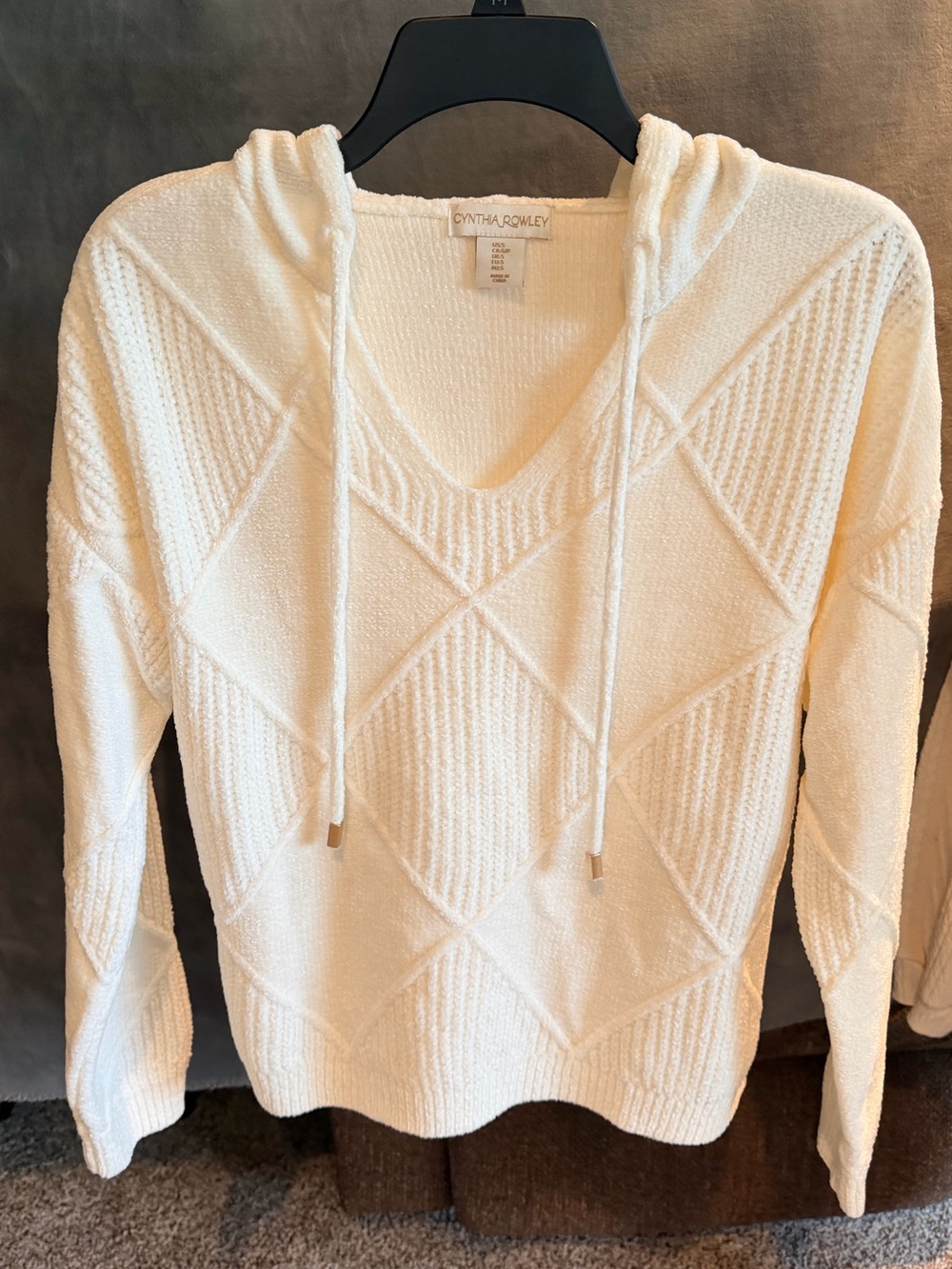 Cynthia Rowley Ivory V-Neck Hooded Knit Sweater